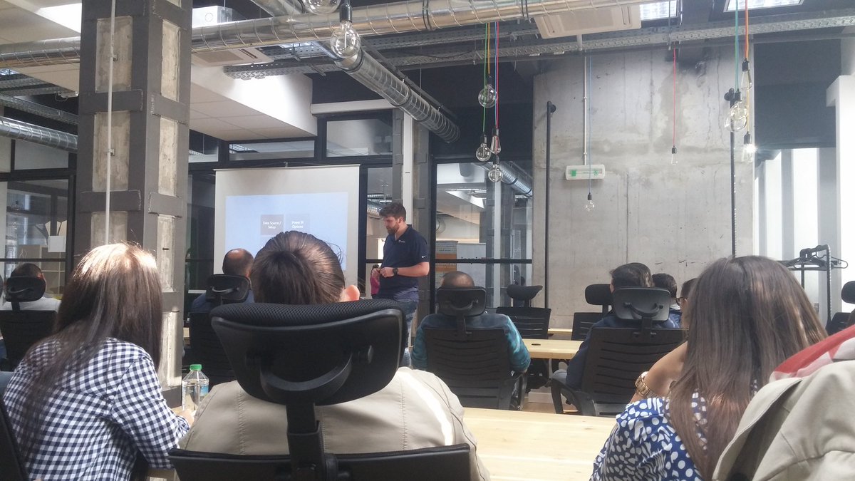 Jon_0Connor's tweet photo. Scott Hudson presenting 'Is Power BI Enterprise Ready?' great session:) #sqlsatsofia @AdatisBI https://t.co/rU8w3560GC