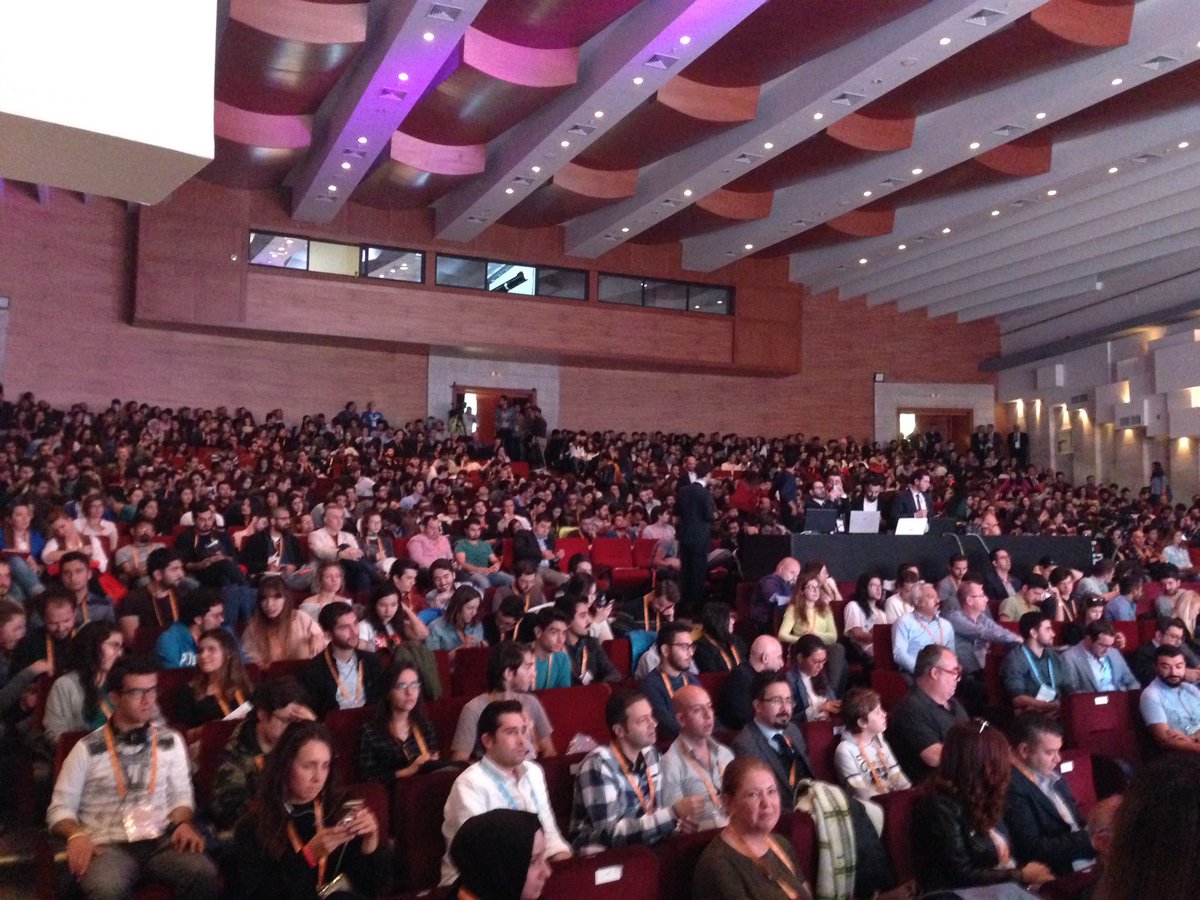 yfyi's tweet photo. Girişimci sunumlarımız başlıyor. Herkese başarılar diliyoruz. #YFYİ2017 #ODTÜTEKNOKENT #stepforward #DemoDay #girişimci https://t.co/eGzCuI2EDU
