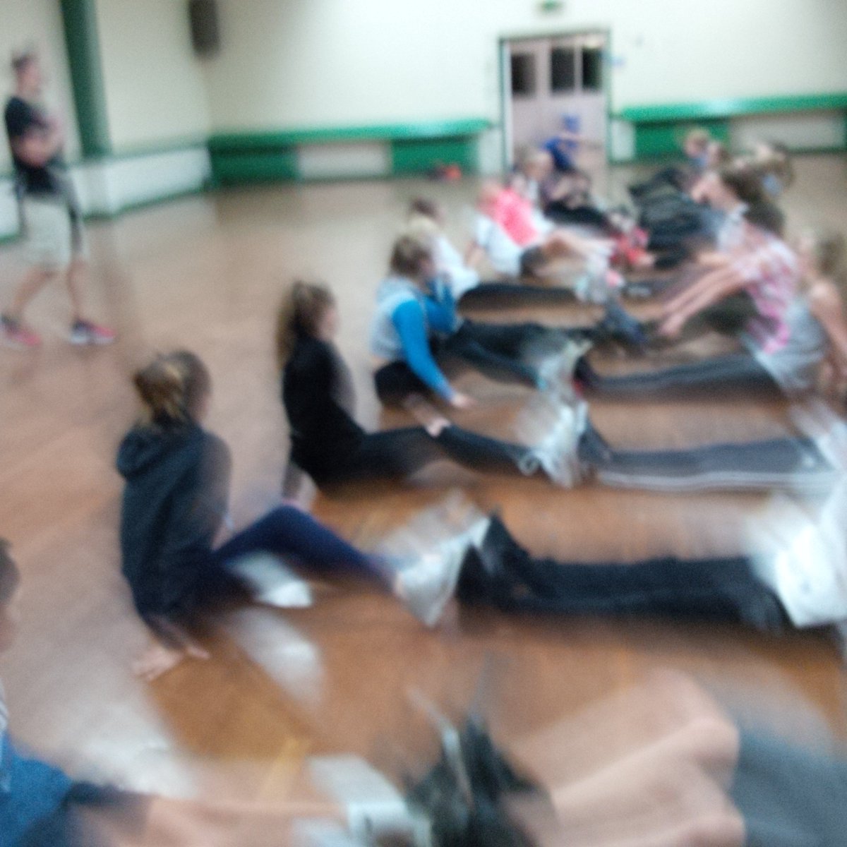 LongridgeGym's tweet photo. Old school games..last night's warm up back by popular demand! It's their night, their choices,we love the energy! https://t.co/el8gy8JrN4