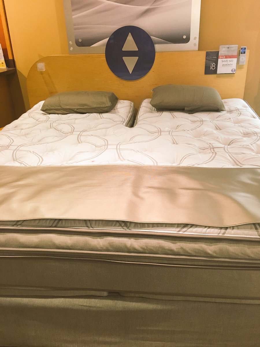 butterfly0372's tweet photo. #mysleepnumberstore Thanks for the free pillow! https://t.co/7vXiBzCBig