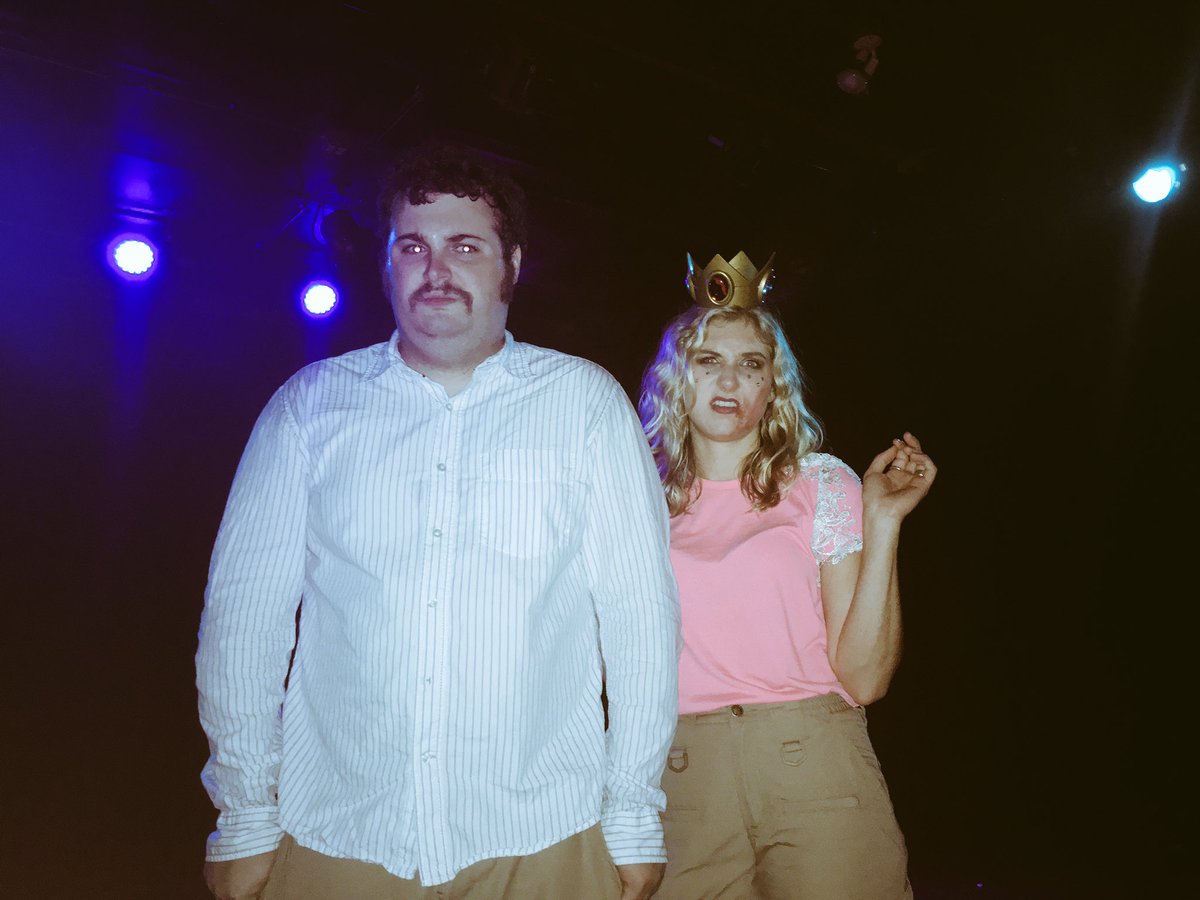 michaelhettler4's tweet photo. You can see the hate in her eyes...Mario you good bro? #vg03 #vg14 https://t.co/e4mXcMIwa5