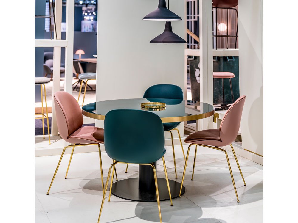 Spinde Interieur tweet media