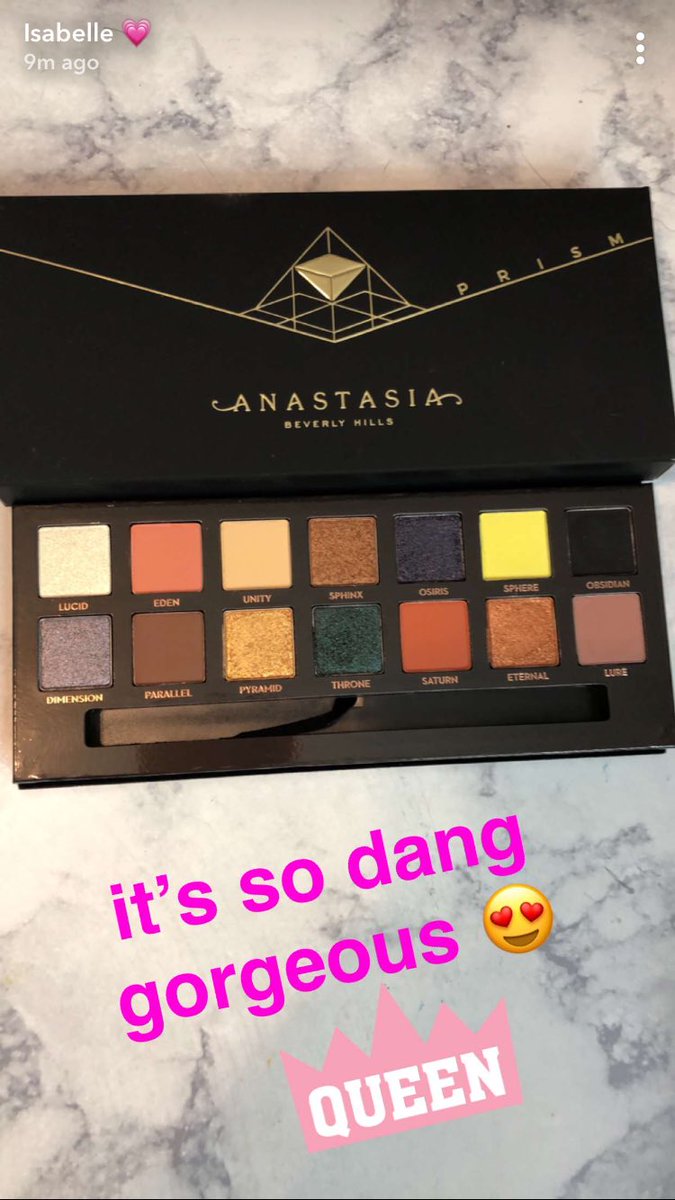 IsabelleUpdates's tweet photo. Snapchat update 💛 https://t.co/5s4wVMRHYg