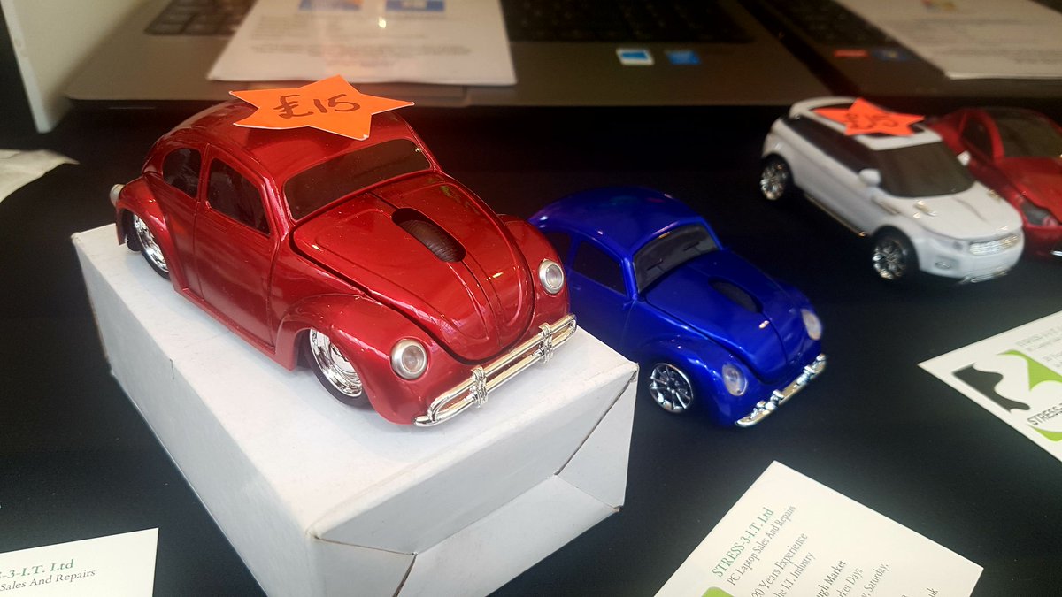 HarbMarket's tweet photo. We LOVE these VW Beetle and Landrover mice available from @3_ltd at #Harborough Market on Tuesday, Friday and Saturday! #ChristmasGifts https://t.co/pCIXJ3aop1