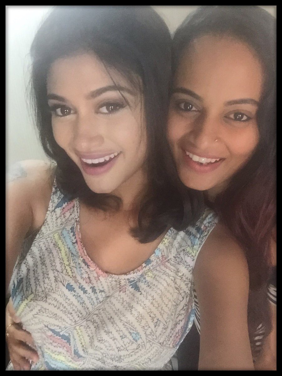 sujavarunee's tweet photo. U ve always been myfriend even before the biggboss! u r a uniquesoul &amp; love u dear txs for mentioning that my specialbd gift is "Your Kiss"😘 https://t.co/ciQ275PjJ1