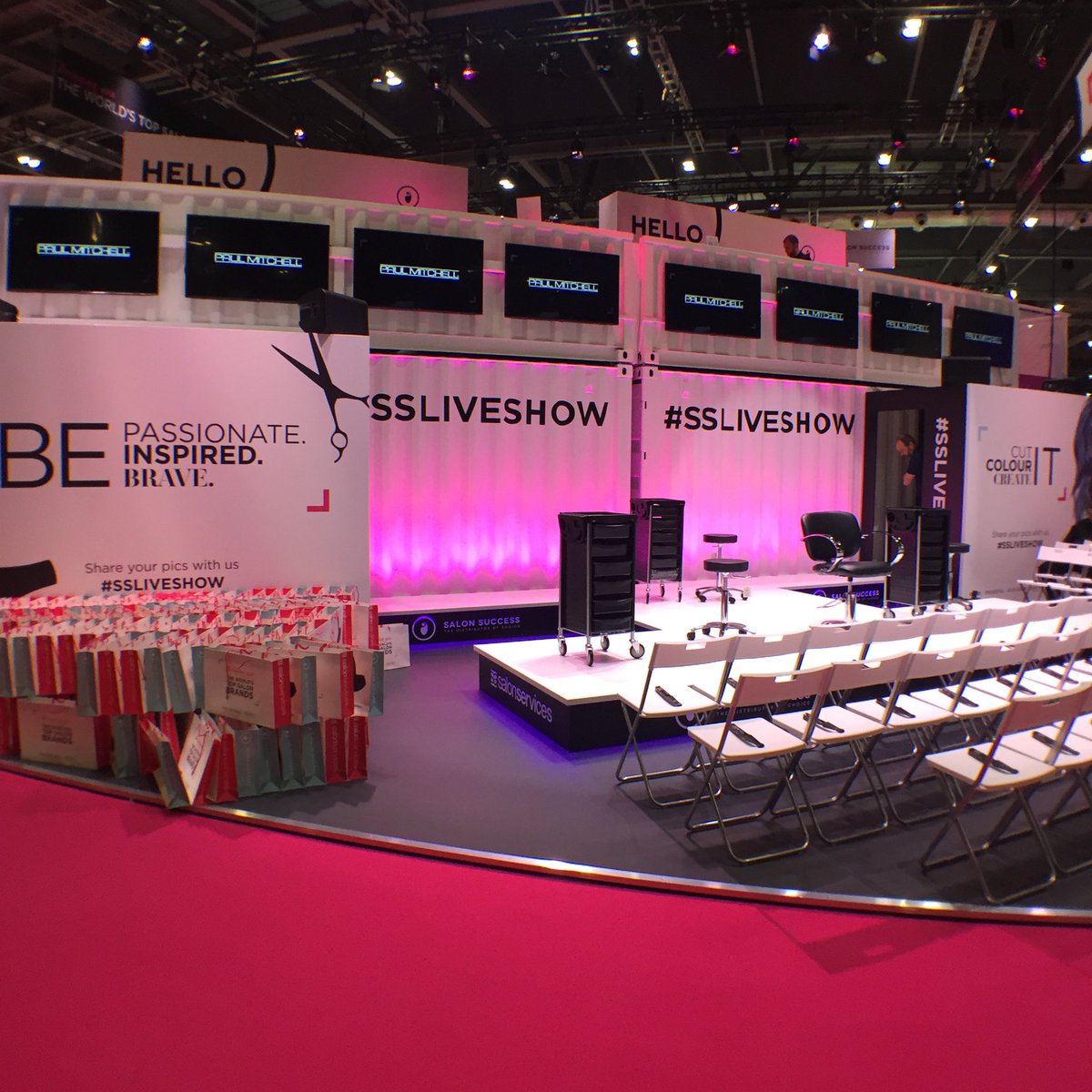 SalonServicesUK's tweet photo. Are you at @Salon_Intl today? Make sure you pop by stand B150 and say hello! #SSLiveShow https://t.co/gIpZf1yf9p