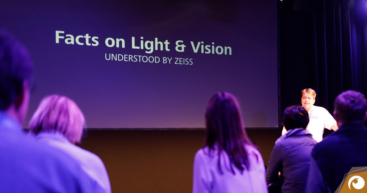 IhrAugenoptiker's tweet photo. #ZEISSfuture, die Zukunft beginnt! Wir berichten über die Convention in #Berlin und die Zukunft des Sehens >> https://t.co/f0SG5VUy3N 🧐😎 https://t.co/Vbeo7rgDZx