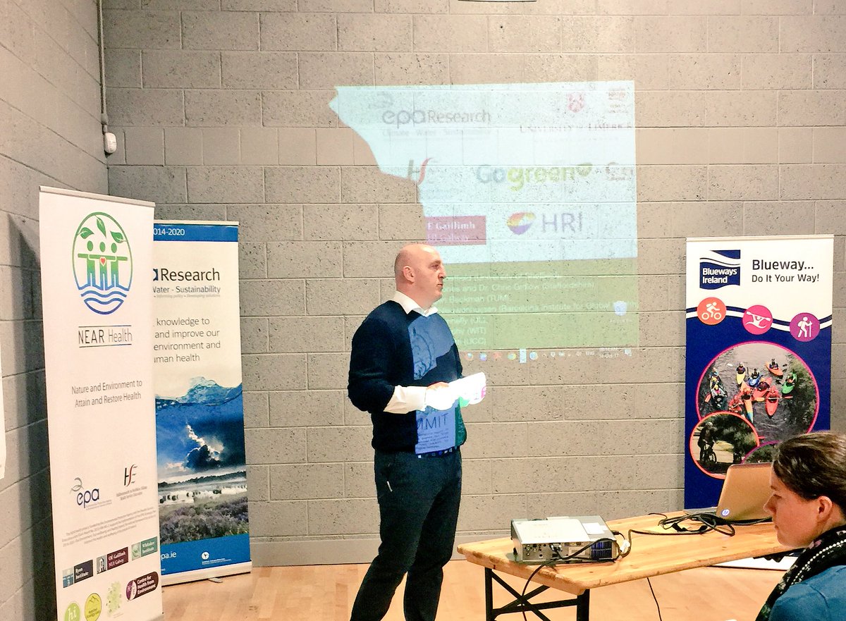 TadhgMacIntyre's tweet photo. welcome #KeithWood to #Mindscape2017 at #ClarisfordPark Killaloe #gogreeenex #EPAResearch https://t.co/JNmoRhXeUE