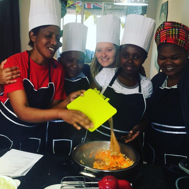 tlpchef's tweet photo. Basic cooking class- had so much fun with these girls!! https://t.co/cN3el8hjEW