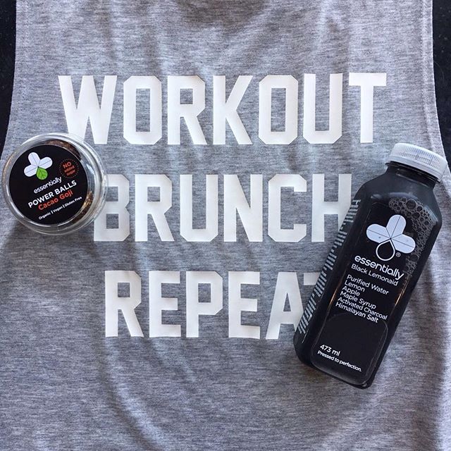 essentiallyuae's tweet photo. Weekend goals. ✌🏼Keeping it classic with our Powerballs, Black Lemonaid and T from @hautletic. https://t.co/Dk9BMswtNq