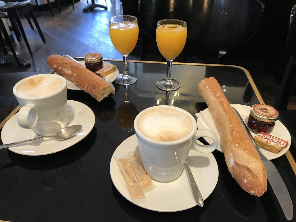 lizwoodcraft's tweet photo. Breakfast Au Vieux Colombier on rue de Rennes. The joint was jumping & so was the jam-confiture au framboise. Délicieux. Paris in the fall. https://t.co/Ydvr6oBPQA