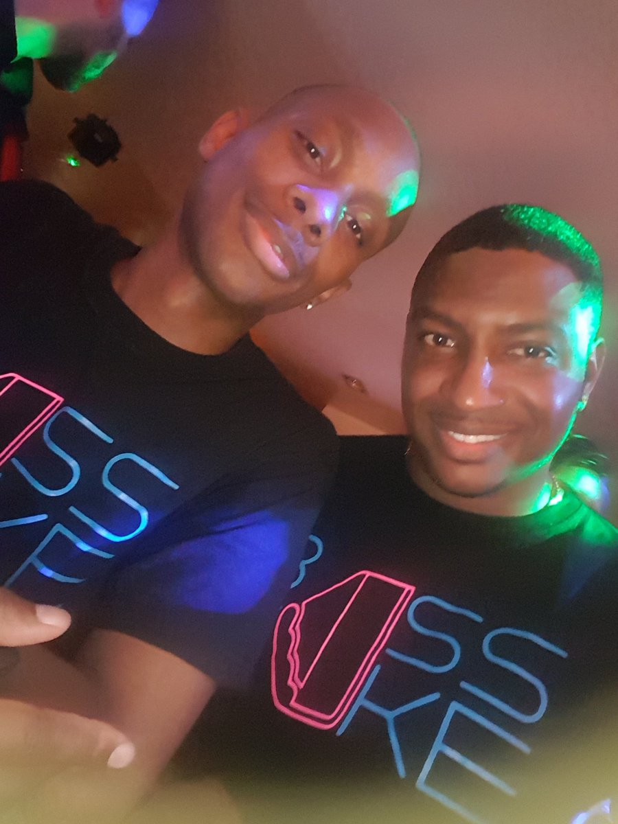 BasscakeDJs's tweet photo. Shout out all that #Raved with us at #FoxesNottingham.
Shoutout to @djnaynay for organising the event
#Basscake https://t.co/eoLcXnlozZ