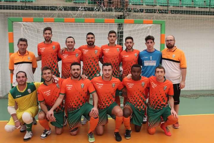 RastamanGuinea's tweet photo. Dia de partido.
Viajamos a cordoba:
Cordoba fs &amp; Gador CD (2b)
La ilusion nunca se pierde.
Vamos a disfrutar💪💪⚽️⚽️💪💪 https://t.co/pWCL0vjIpG