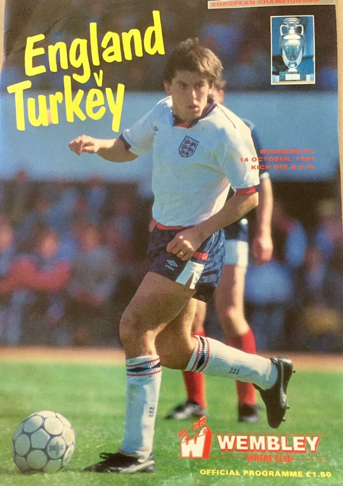 EngNostalgia's tweet photo. Peter Beardsley on the front cover of the programme for England V Turkey. England ran out 8-0 winners at Wembley. 14.10.87 https://t.co/6MRYYsrnx4