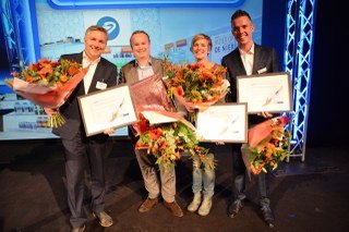 HealthValley's tweet photo. Wij feliciteren onze partners @Boomerweb en @Brocacef Groep (en @benueibergen) het de @KNMP zorginnovatieprijs 2017 voor de Toedienapp! https://t.co/0qNa73Kl3T