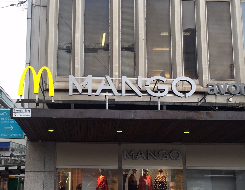 The importance of clear space in exterior signage. #McMango