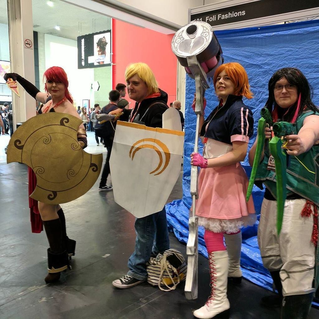 FoodAndCosplay's tweet photo. Already found team jnpr......pre volume 3... Pre #TurnedIntoDust https://t.co/PKTHdmYPgB https://t.co/F8BW8WkfOm