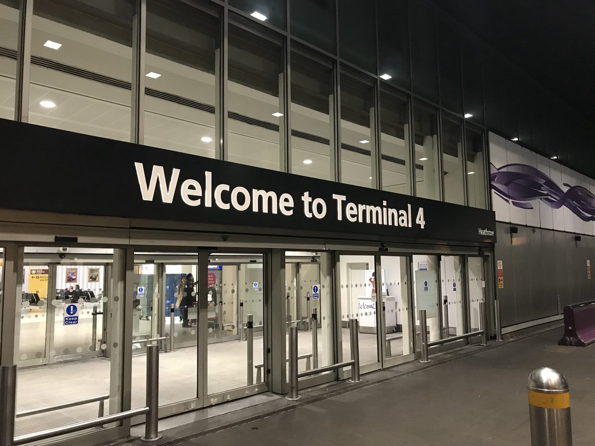 ec_bath's tweet image. Early pickup from London Heathrow for VVIP customers with live tracking service 

 #personaldriver   #bathchauffeur #thegainsboroughbathspa