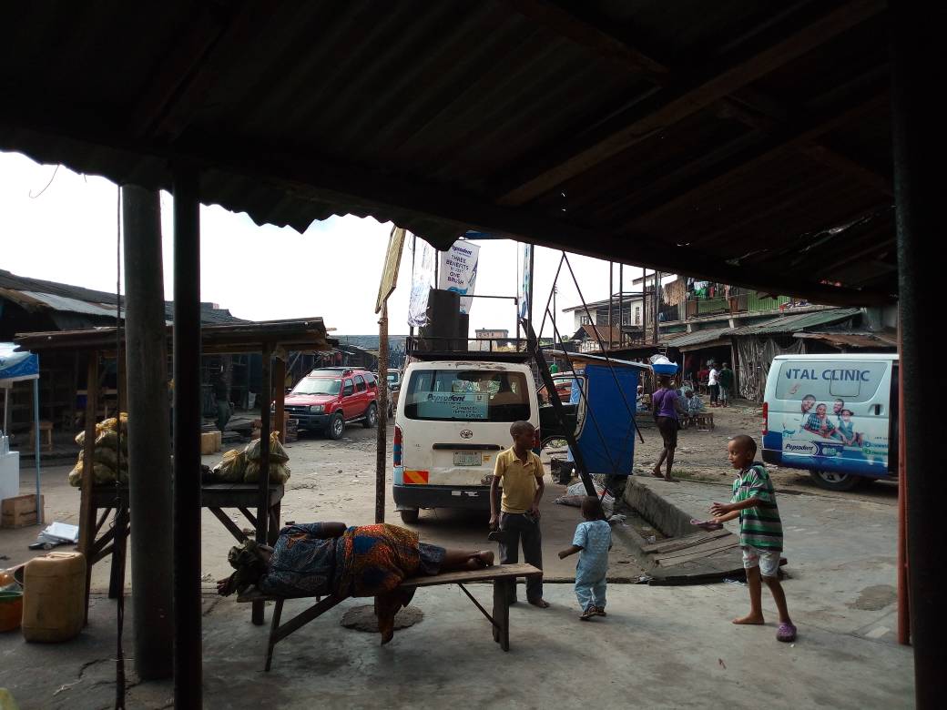 CharlotteXpertS's tweet photo. Good Morning
Pepsodent's mobile dental team @ your service at Igbudu market, Warri, Delta State.
#PepsodentCares #3in1Protection #SmileMore https://t.co/Qoe66vmlvd