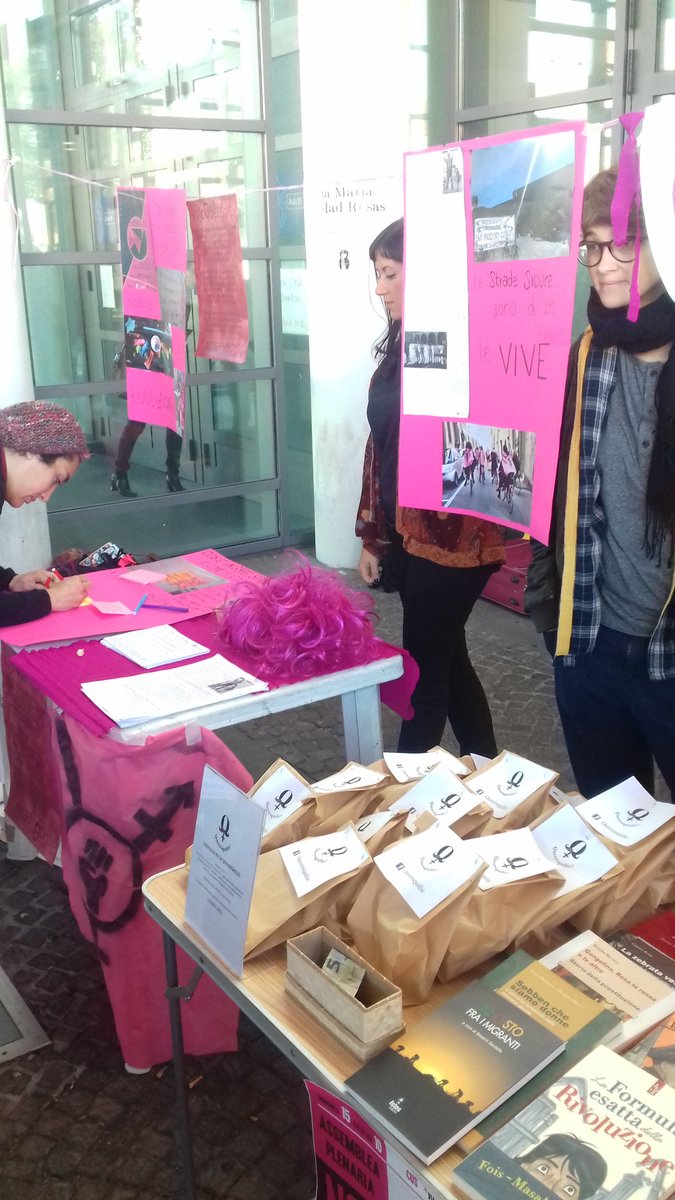 ZonaRosaPisa's tweet photo. Sta arrivando tantissima gente al Polo Porta Nuova e anche noi siamo presenti con un banchetto informativo sul nostro spazio! #nonunadimeno https://t.co/lcuvyuzaoT
