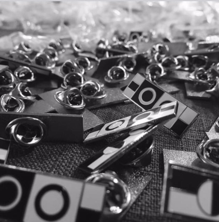 Lester Larson. tweet media