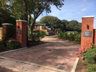 Lakeviewlodges's tweet photo. We don't like to boast but... upon arrival of our #Lodge development everything feels just perfect! https://t.co/Ggo5u5UEv3
