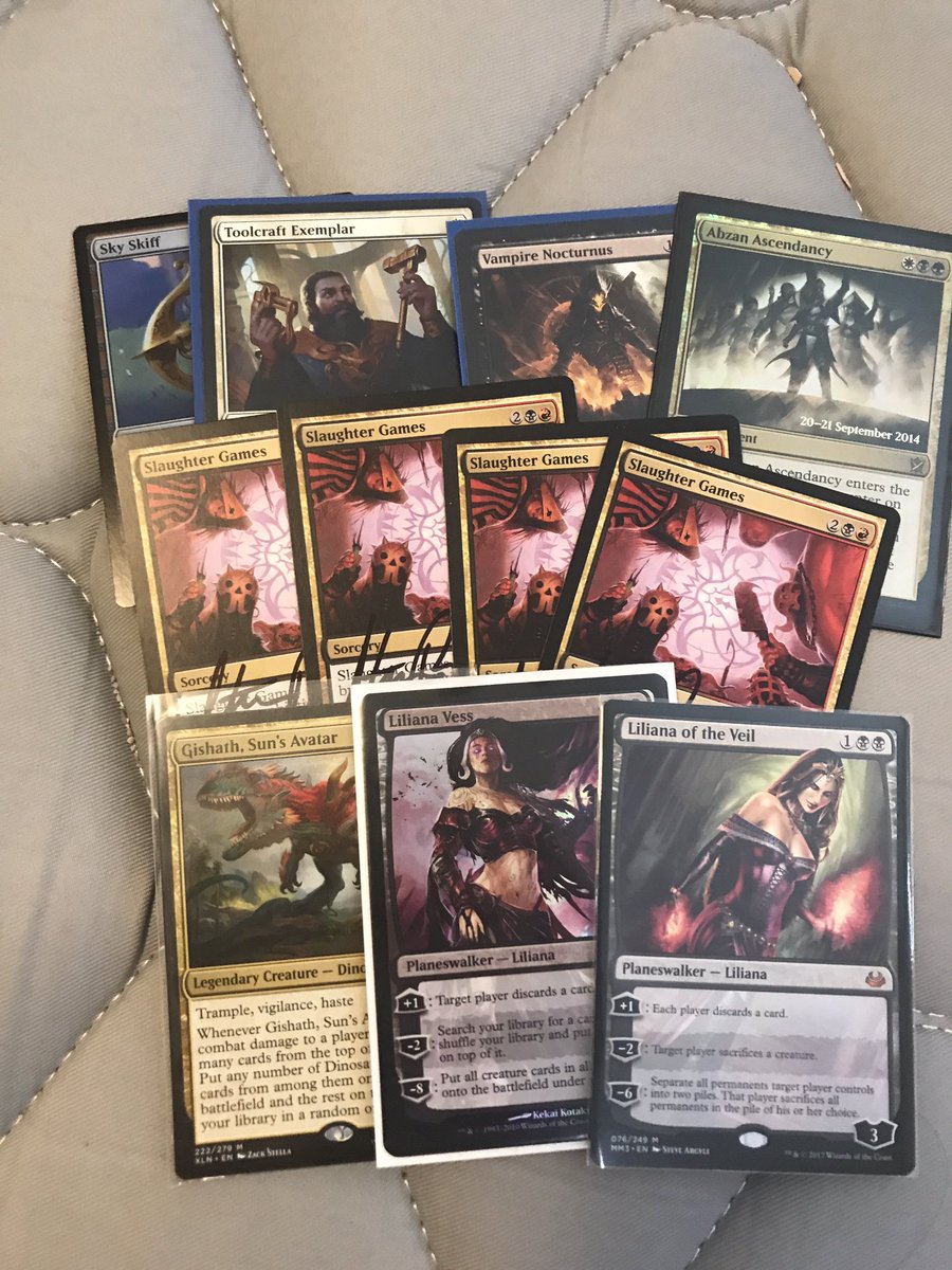 lo_r_e_n's tweet photo. Started a Twitter for my MTG happenings. Here's my mail day. #mtg #MagicTheGathering #liliana #foil #signed #pucatrade #PucaProTips https://t.co/bdh0PjoUbf