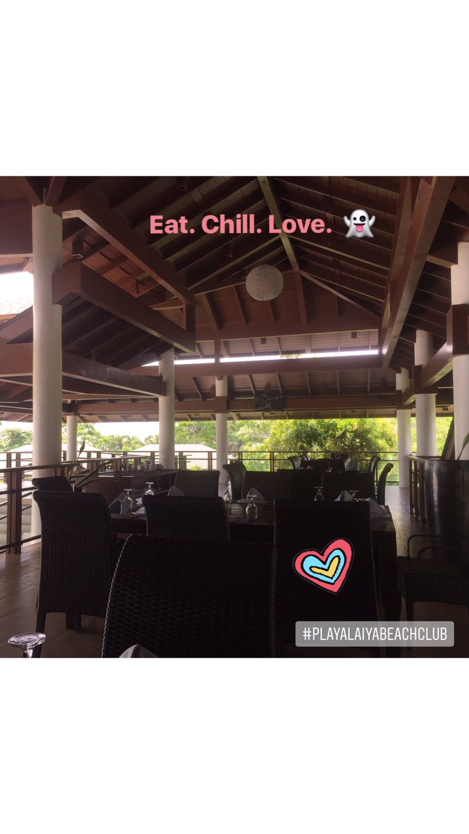 angelaAchavez's tweet photo. Snack time!βΊ#Playa #laiya #playalaiya #sanjuan #batangas #philippines #10destinations #10thLegDestination #beachclub https://t.co/avnyJ2Lki3