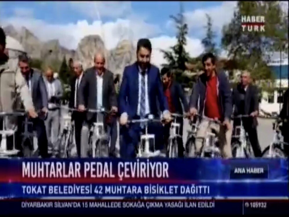 Punto_PR's tweet photo. #Tokat Belediyesi #bisiklet kullanımına teşvik için muhtarlara bisiklet dağıttı.Muhtarların bisiklet heyecanı Habertürk TV'de yer aldı 🚲🚲 https://t.co/j7ZJi7FW5H