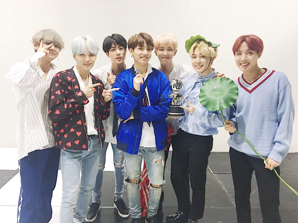 ai31737049's tweet photo. 9ๆ26ๆฅ #DNA1stWin
27 #DNA2ndWin
28 #DNA3rdWin
29 #DNA4thWin
30 #DNA5thWin
10ๆ5ๆฅ #DNA6thWin
6 #DNA7thWin
8 #DNA8thWin
13 #DNA9thWin ๐ https://t.co/nkSugLvExM
