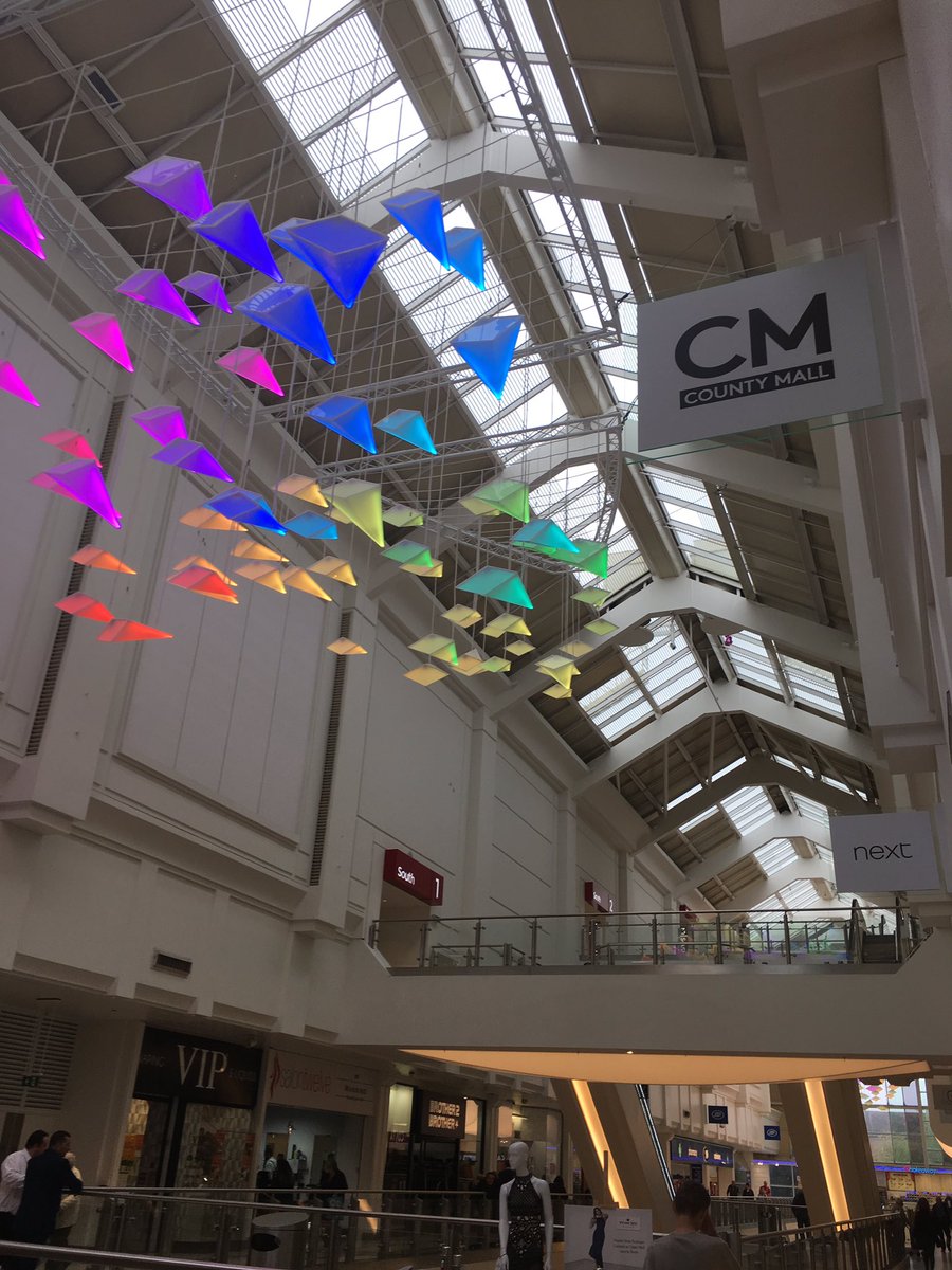 AutyWarriorMum's tweet photo. Here we go.........@County_Mall Time for hair and make up!! #RealFashionRealPeople #CommunityAngel 😃👍🏻❤️🌈@cookie337 https://t.co/D9dGBJEEfJ