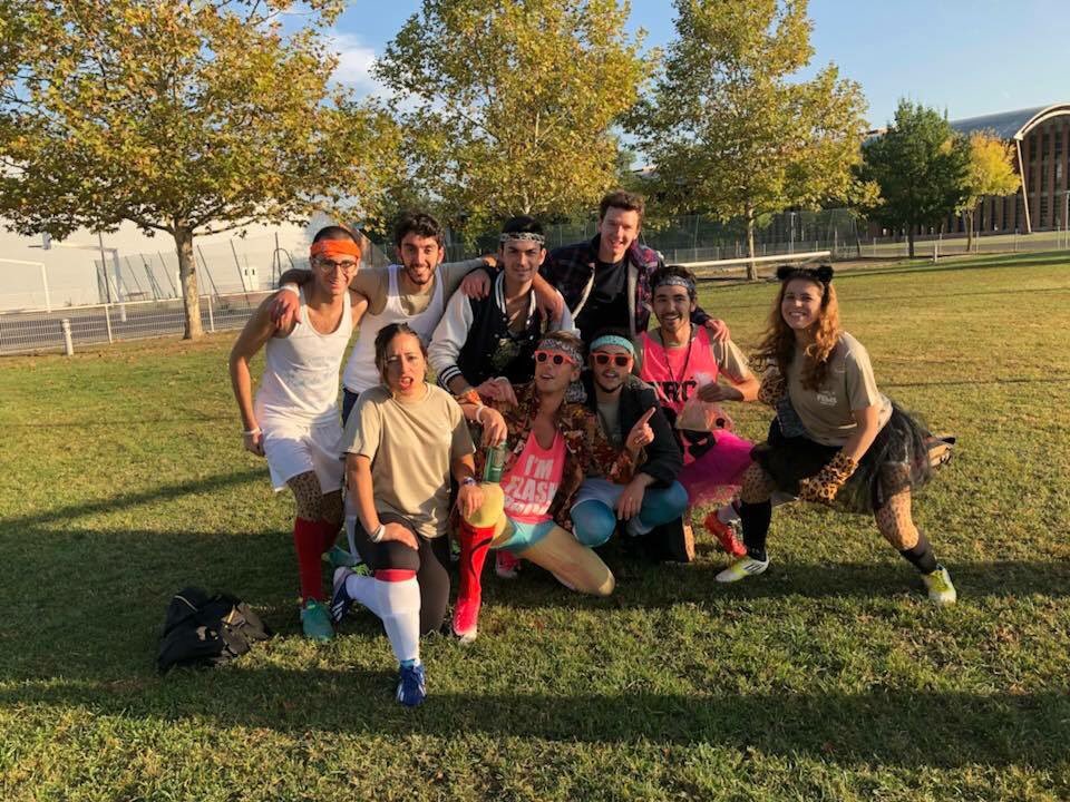 bdsecm's tweet photo. En parallèle des #Intercentrales , une partie de nos footeux représentent @CentraleMars et son ambiance de folie au FEMS des @minesalbi ! ⚽️ https://t.co/pbzFkFynu4