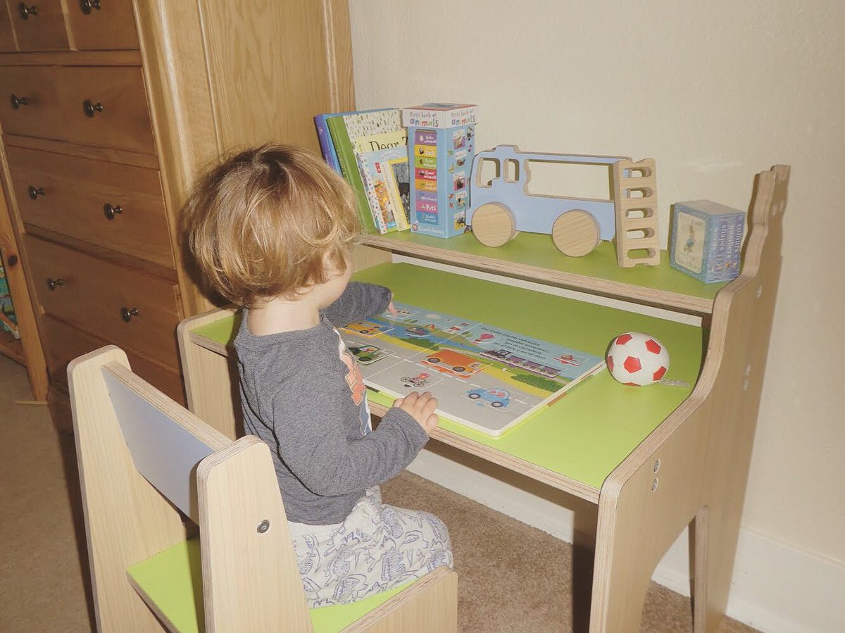 kidscdesigns's tweet photo. Love when a customer sends you an image of her purchases! He loves to read his books at his desk (he’s only 2 💚) #kidsfurniture #design https://t.co/a7pQXLQy3Q