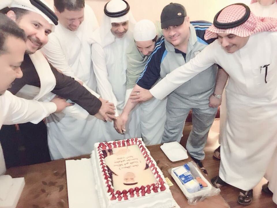 SouthAsiaEst's tweet photo. لقطات لمجموعة من الأوفياء في ربوع الهدا مع الاستاذ والمربي الفاضل أ. عدنان كاتب، يجددون العيش والملح والحب والوفاء وذكريات جميلة. https://t.co/wUYd3sRPAC