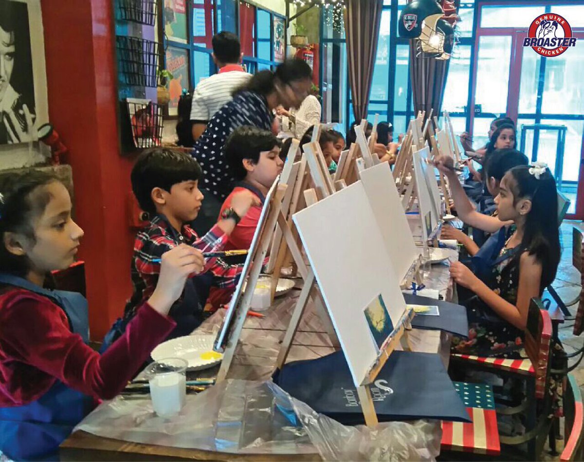BroasterIndia's tweet photo. Canvas painting session with lil kids at Vashi. https://t.co/volULphWR5