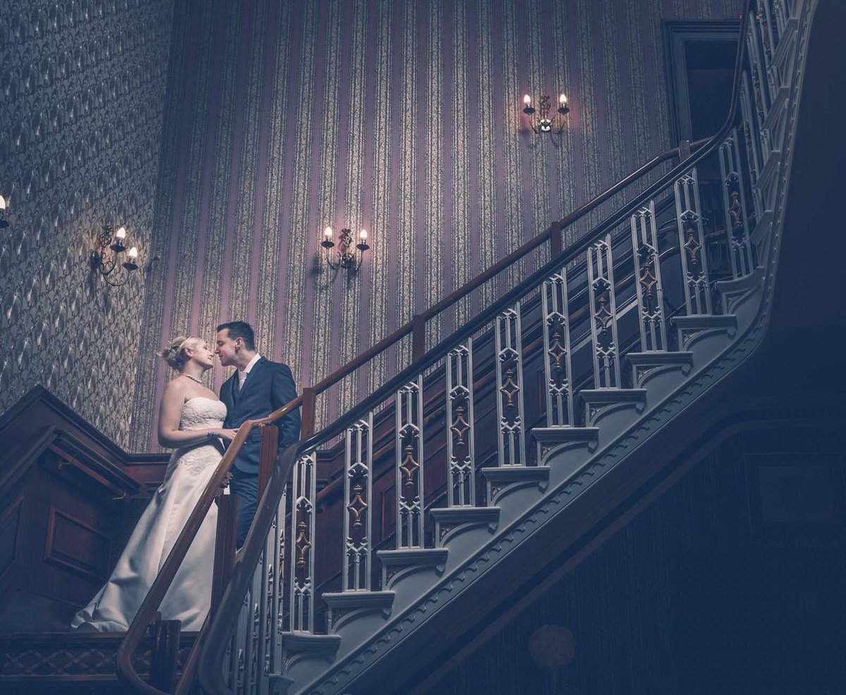 Stunning shot taken here at Oaklands Hall by the incredibly talented @Paul__Husband #weddings #weddingphotography #tameside