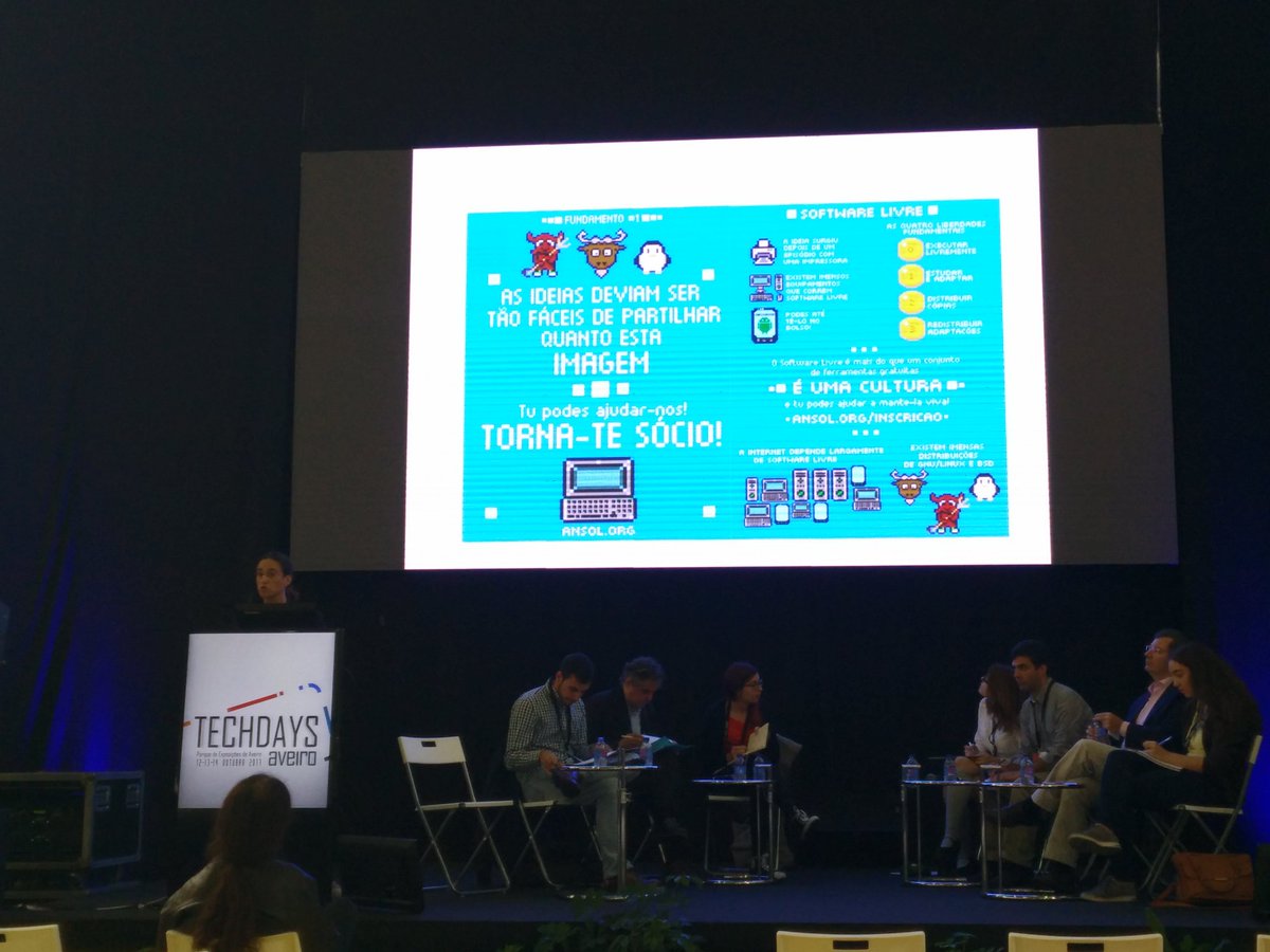 paulasimoes's tweet photo. Administração Pública compra muito software que não usa. Ana Branco no #techdays2017 https://t.co/i0h8irafcH