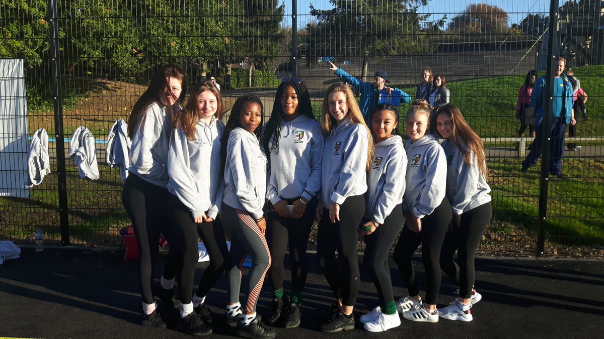 TmasPe's tweet photo. @TMAStweet PGL 2017 https://t.co/nag7trV3r4