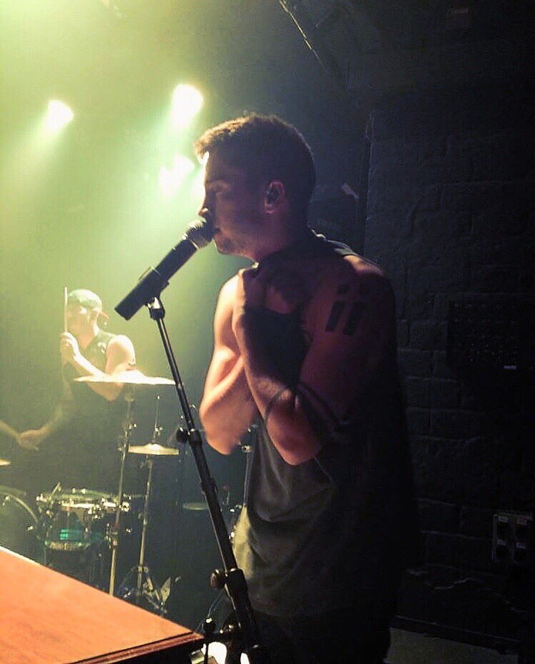 migraineslow's tweet image. Eu to com muita saudade dos meus nenês
#100diassøbrevivendø