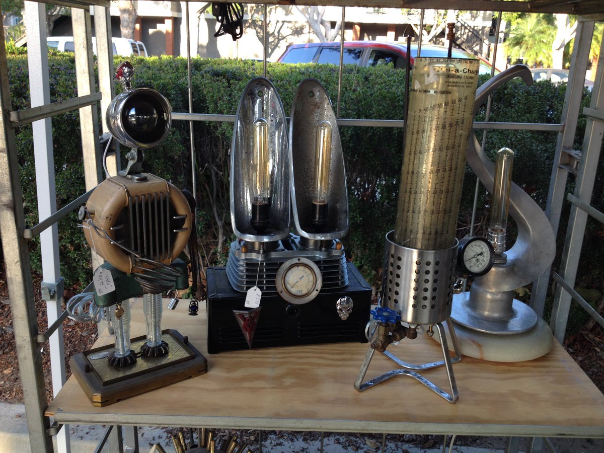 Oxnardsteampunk's tweet photo. Gadgets Galore at the OxnardSteampunkFest and Fantasy Faire https://t.co/kG3pSRaY3o