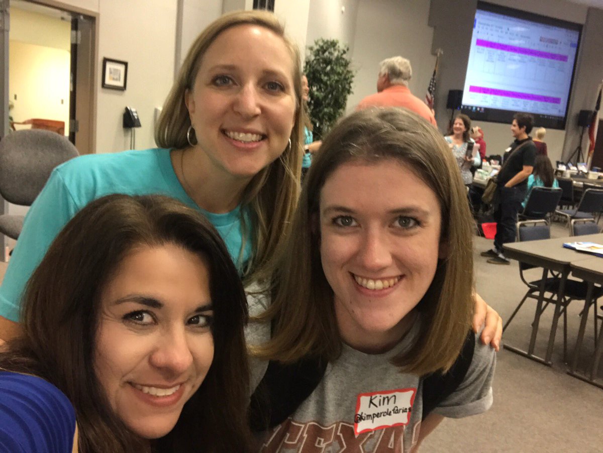 vickyfarias7716's tweet photo. #edcampdallas w awesome ๐ educators! #GrowingPLN #cantstoprisd #RISDPrek #risdgreatness #svegrows https://t.co/G2QMz9Reel