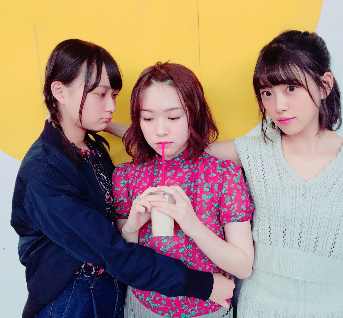 ちぇる V Tvittere プリン会 が世界で一番好きなユニットです いつかプリン会の曲ができればいいな ほんとプリン会好きだな Sr配信楽しみにしてます 堀未央奈生誕祭 プリン会 堀未央奈 鈴木絢音 渡辺みり愛