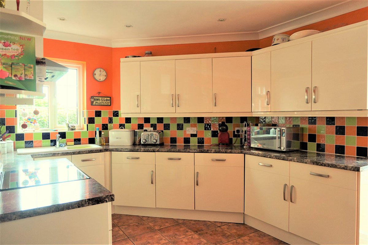 Escape the Agent has a lovely house for sale in Bexleyheath, Kent
escapetheagent.co.uk/property/3-bed…