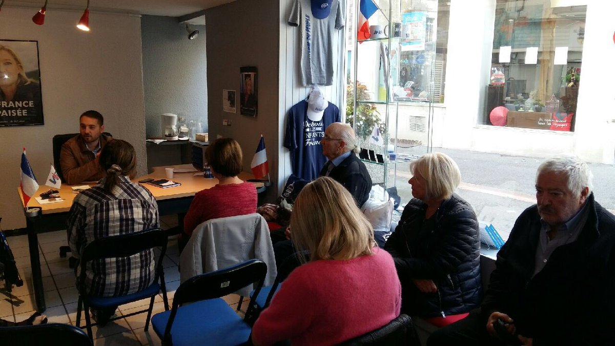 MonnierThibaut's tweet photo. Heureux de présenter  @DamienMonchau notre Nouveau secrétaire à la formation #FN38 ➡️ objectifs : Gagner Municipales &amp; départementales ! https://t.co/yM8lfeq26G