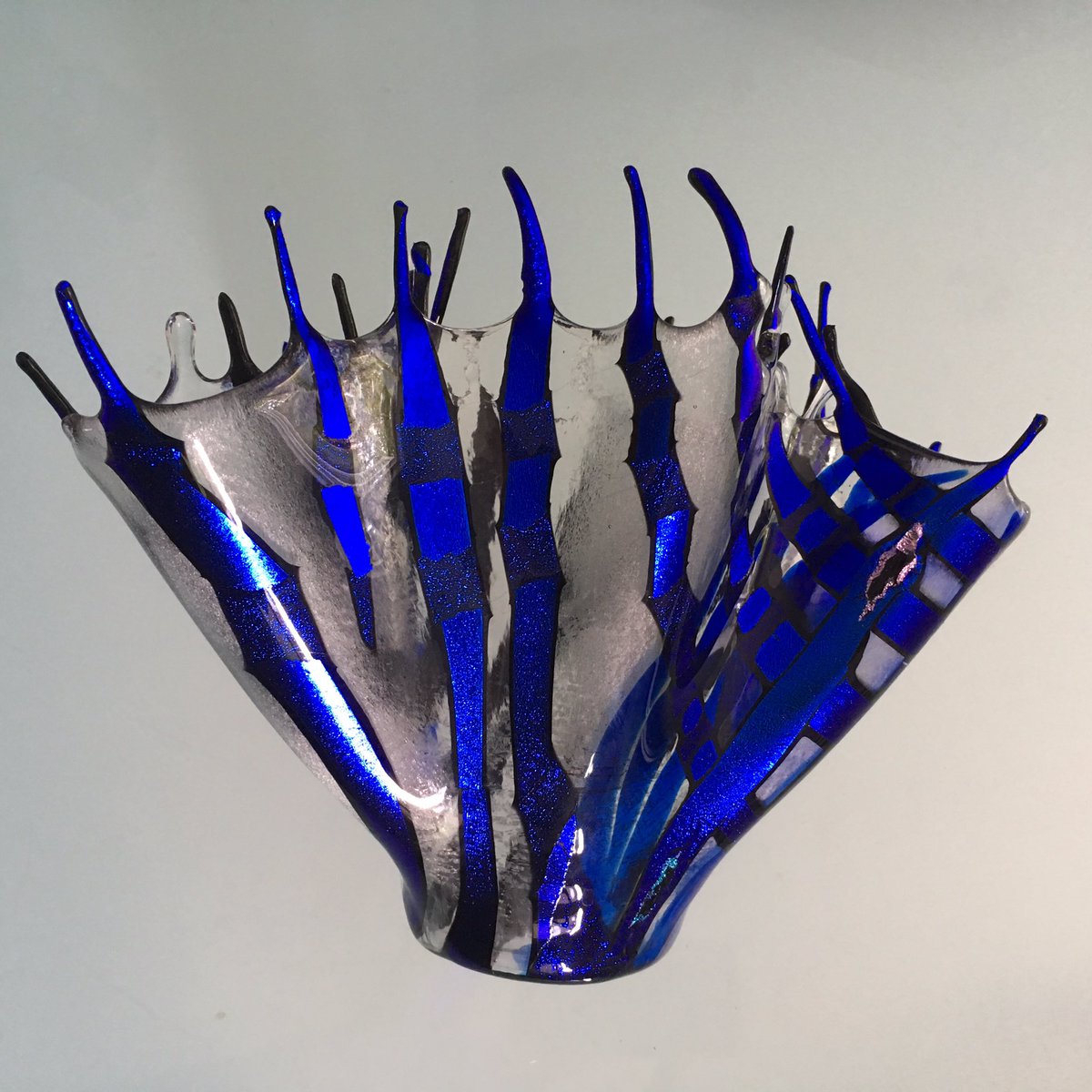angelabradyRIBA's tweet photo. #HotOutofKiln inspired by water plant life #fuseglass https://t.co/ShwAb8QIXq