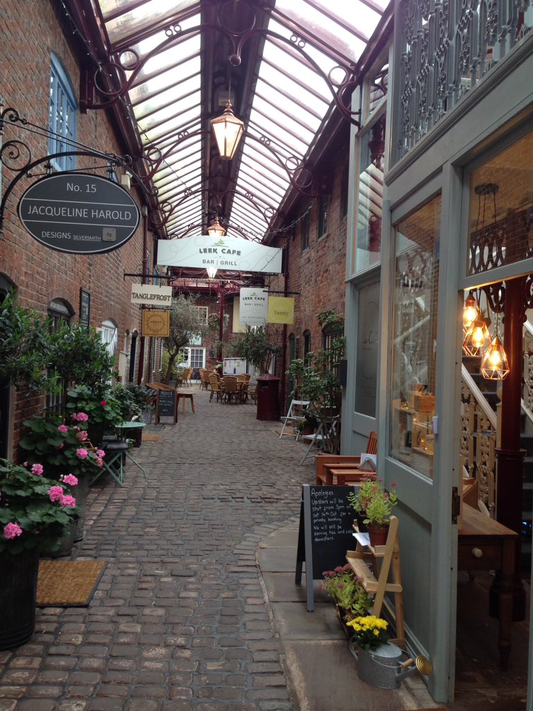 teacakeleek's tweet photo. Lovely to see two new shops open on the yard. Good luck @miscoschocolates and @gallerytwenty have fun!
#indieretail #leek #getliffesyard https://t.co/gBHIRHnMXv