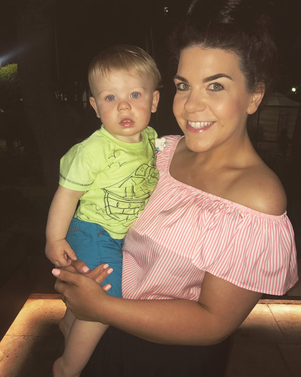 mooncat3690's tweet photo. Me and my Boy ❤ #holidays #lovinlife https://t.co/2Zwi4usC4Y