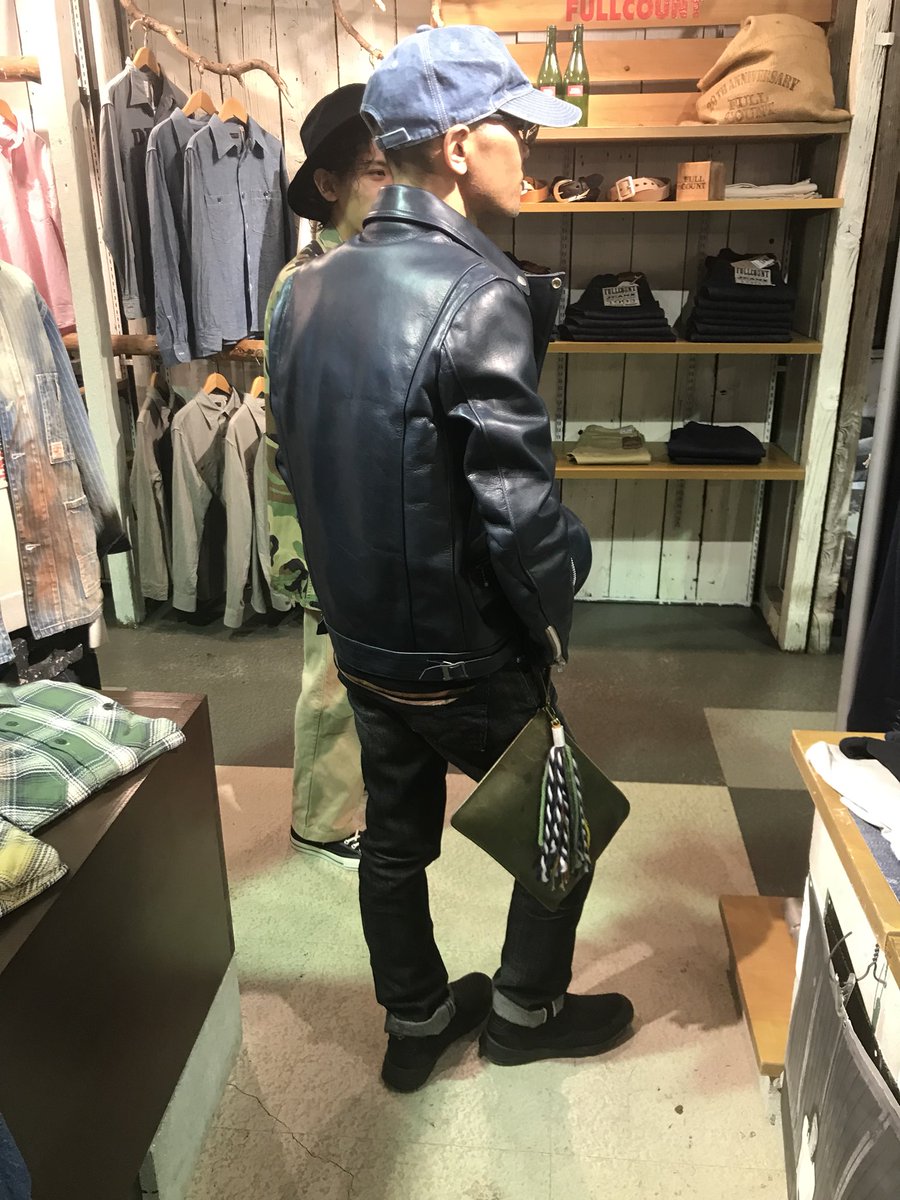 FULLCOUNT×addict clothesのライダースジャケットを着て来店下さったY