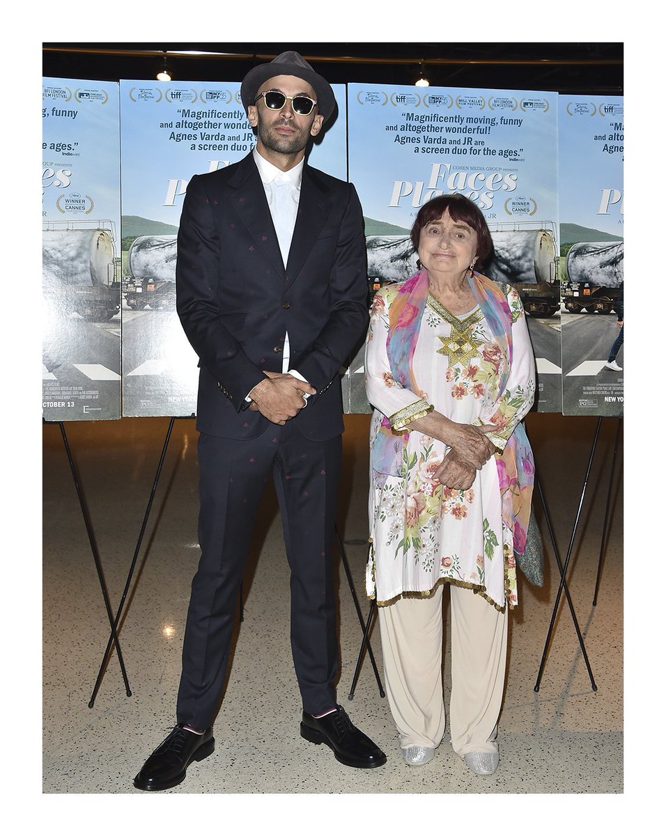 gucci's tweet photo. At the premiere of Cohen Media Group's 'Faces Places' in West Hollywood, @JRart wore #GucciPreFall17 by #AlessandroMichele. https://t.co/4QwfplcXHI
