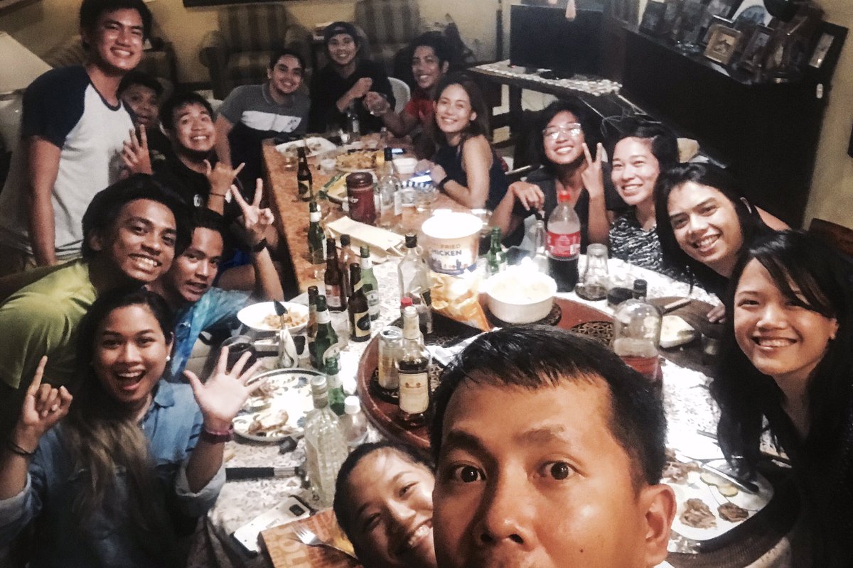 melapot's tweet photo. So much love for these people! Friday the 13th and the rain cannot stop us β€οΈ #UPDUO #aylabdyipis https://t.co/QWFbaMnpP6